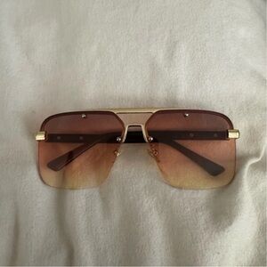 Oversize aviator glasses